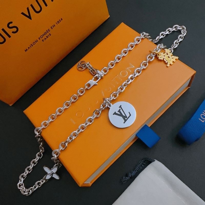 Louis Vuitton Necklaces